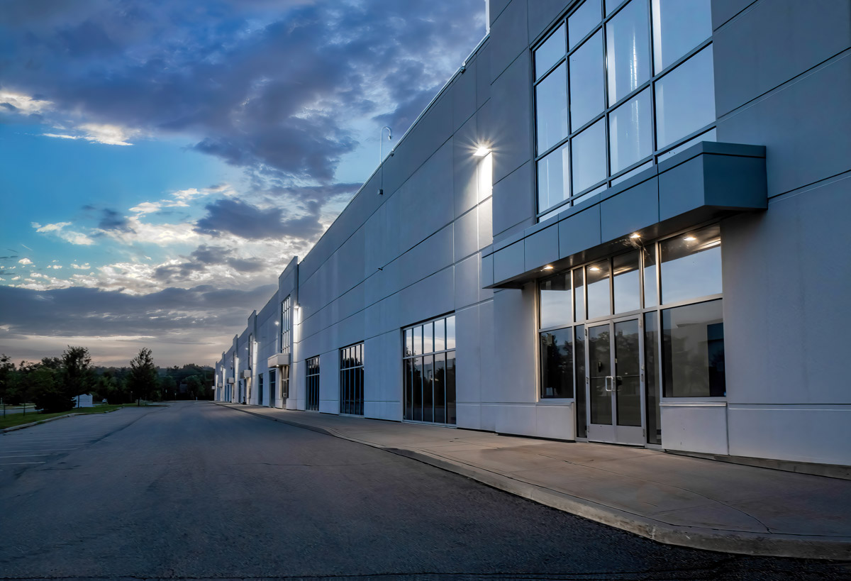 How to Strategically Choose the Right Warehouse Location