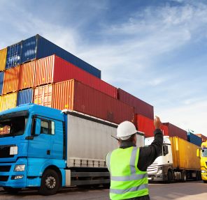 Is There a Difference Between Logistics and Freight Forwarding?